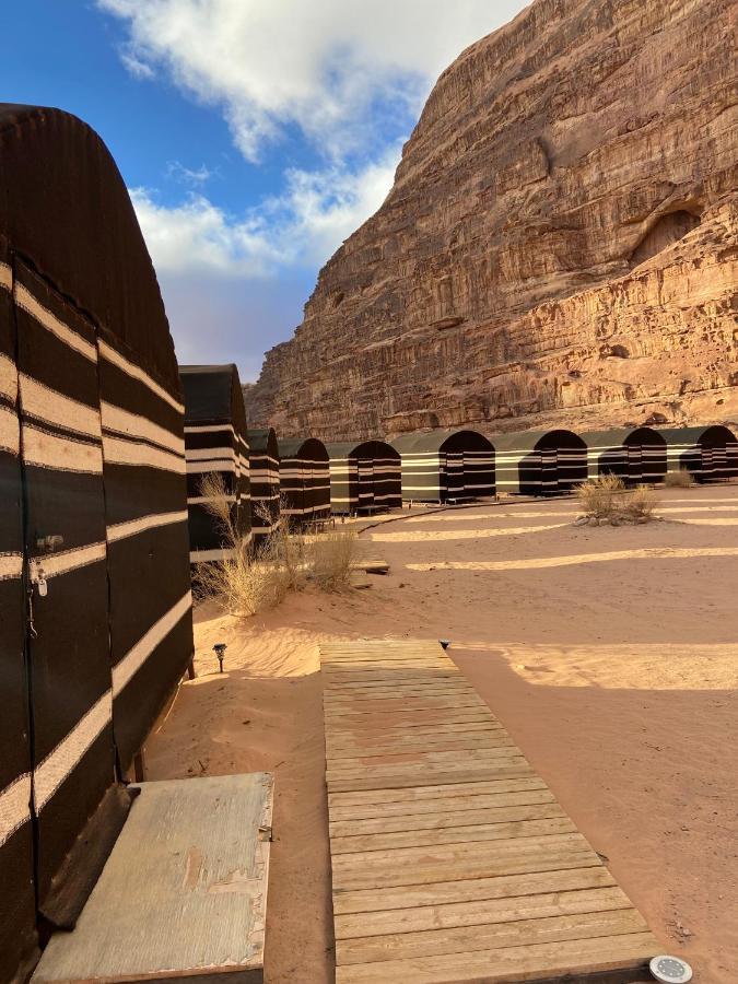 Bedouin Yoga & Trekking Camp Wadi Rum Hotel Exterior photo