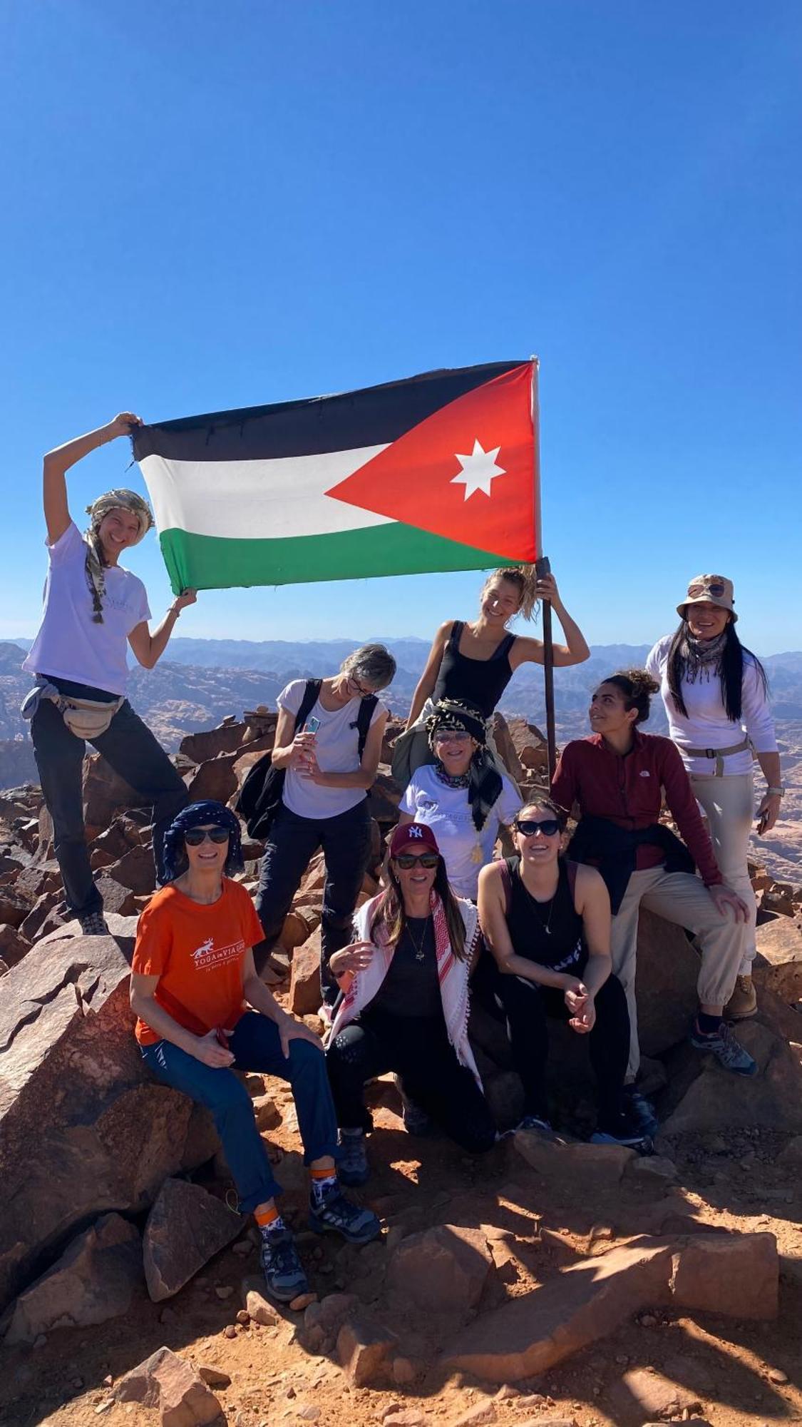 Bedouin Yoga & Trekking Camp Wadi Rum Hotel Exterior photo