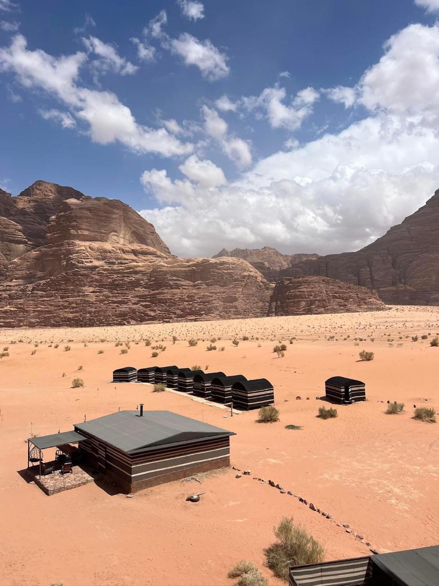 Bedouin Yoga & Trekking Camp Wadi Rum Hotel Exterior photo